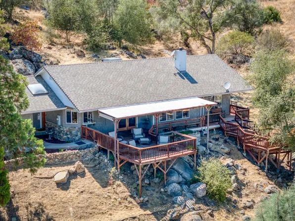 30850 Yosemite Springs Pkwy, Coarsegold, CA 93614
