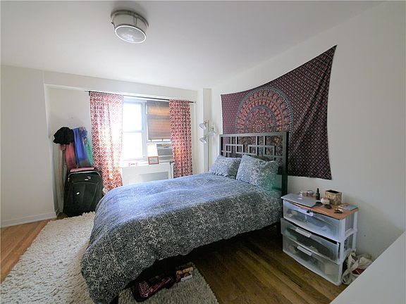 5th image of 765 Amsterdam Ave APT 10B