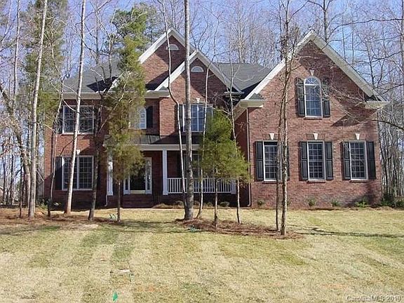 2nd image of 5508 Silver Creek Dr