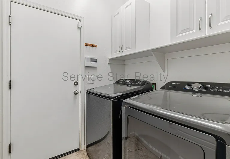 15843 W Desert Mirage Dr — Photo 19