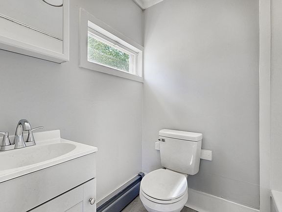 2nd image of 28 Mill St #B
