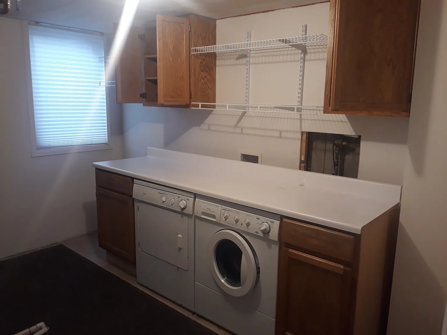 3 bed, 2.5 bath, 1575 sqft, $2,600 — Photo 3