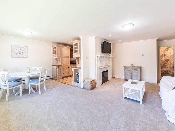 3rd image of 400 Fulton St APT 5c