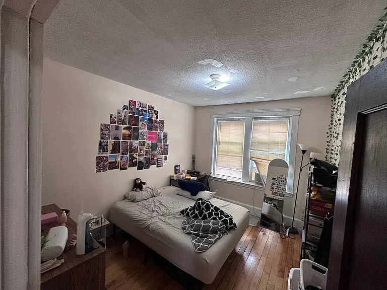 16 Royce Rd #9A — Photo 2