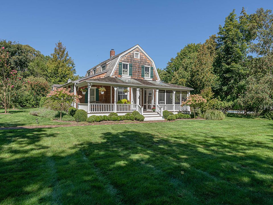 1st image of 8 Foster Ln