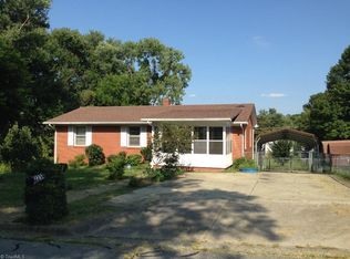 2214 Cypress St, Greensboro, NC 27405
