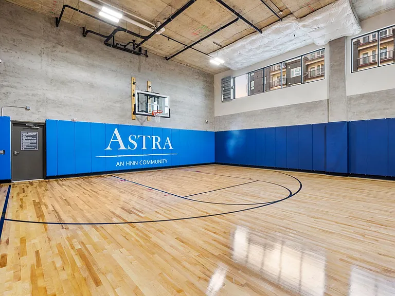 Astra Apartments — Photo 15