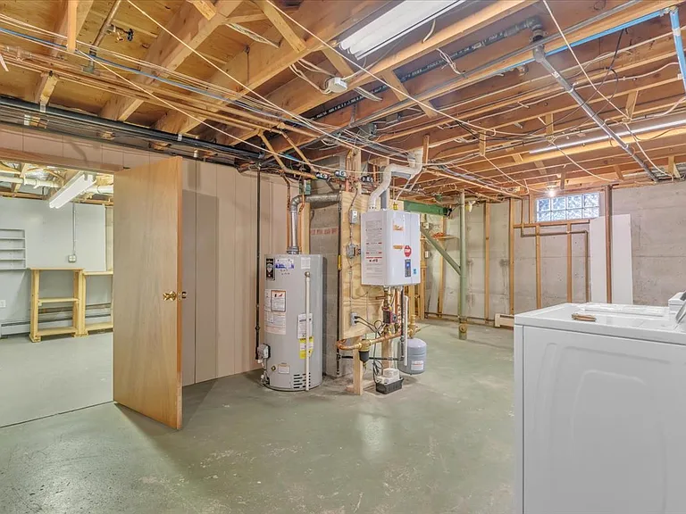 116 Segsbury Rd — Photo 33