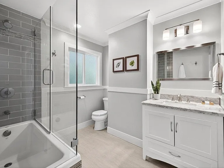 136 Ardith Dr — Photo 10
