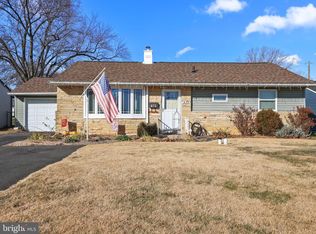 673 Trenton Rd, Fairless Hills, PA 19030