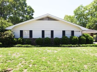 3008 Mesa Dr, Hattiesburg, MS 39402