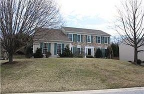 1st image of 8 Woodpecker Rd