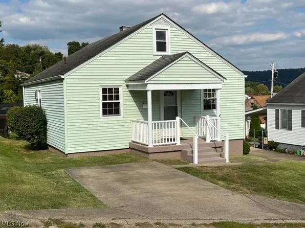563 W 43rd St, Shadyside, OH 43947
