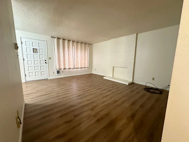 6055 SW 68th Ct — Photo 7