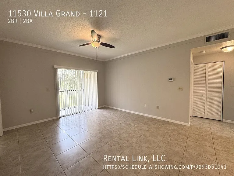 11530 Villa Grand #1121 — Photo 4