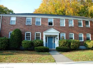 1550 Memorial Dr #1A, Massachusetts, MA 01089