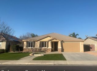 12112 Home Ranch Dr, Bakersfield, CA 93312