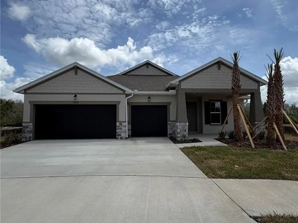 17608 Valleywood Pkwy, Land O Lakes, FL 34638