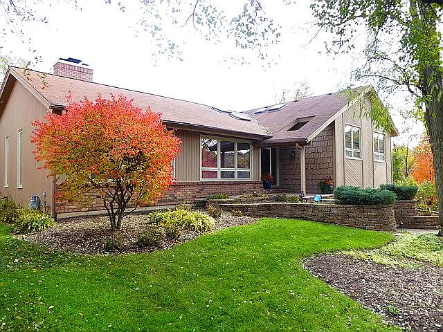 5421 Maplewood Pl photo 1