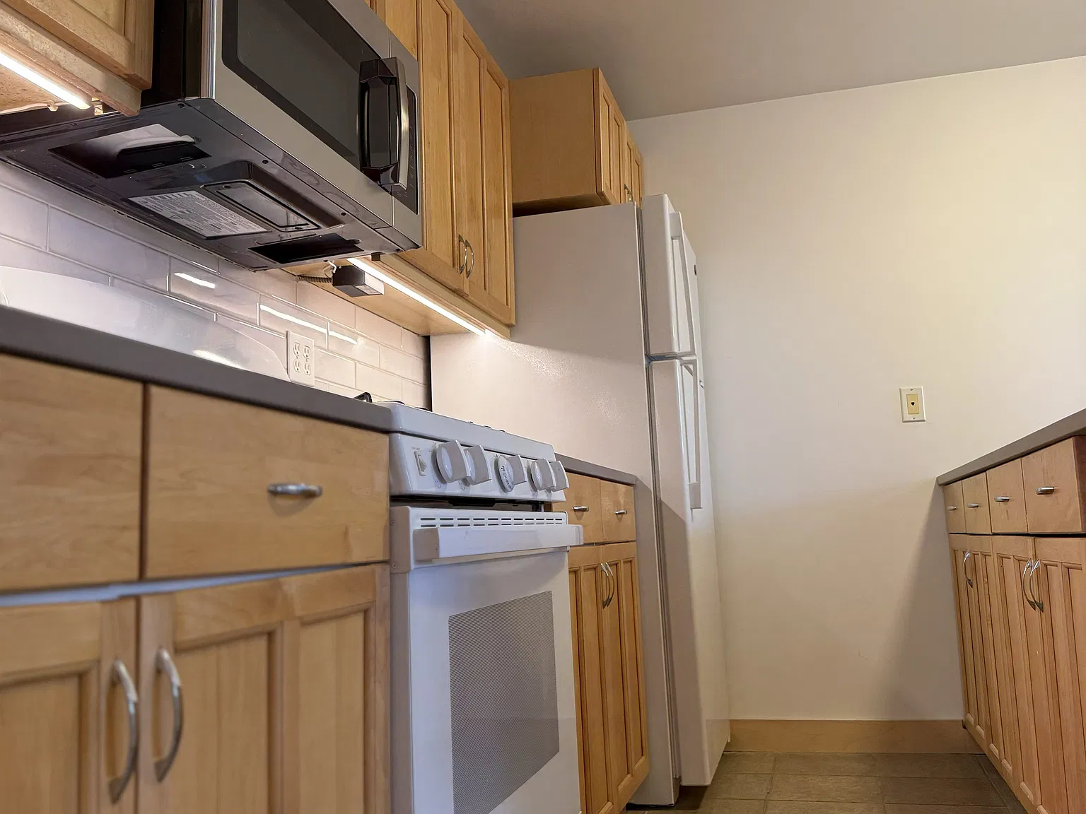 1 bed, $1,850 — Photo 4