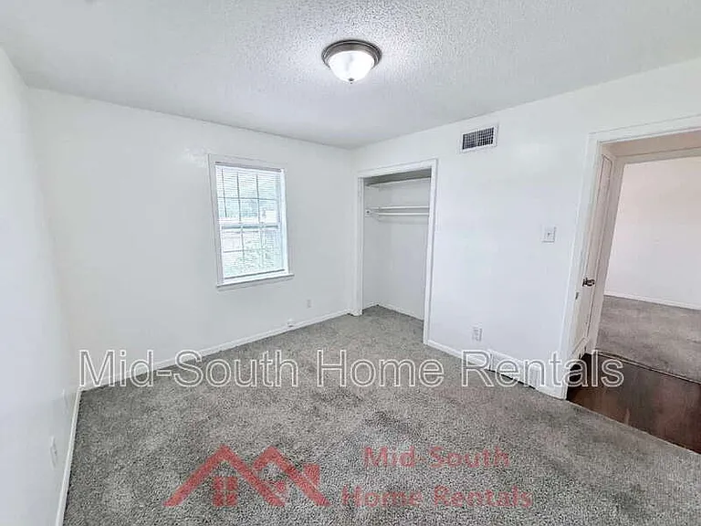 3969 Southlawn Ave #4 — Photo 10