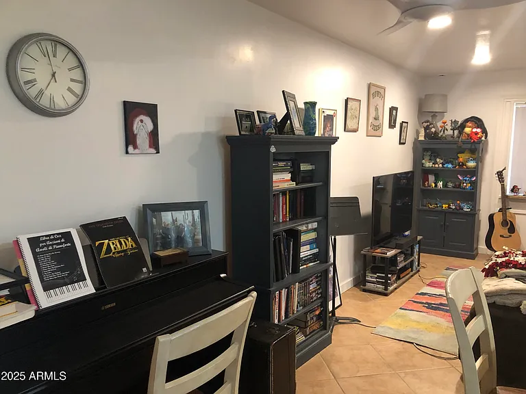 2019 S Granada Dr #7 — Photo 3