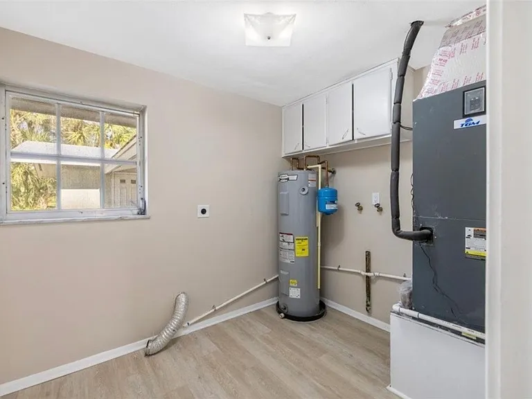 835 Royal Palm Pl — Photo 20