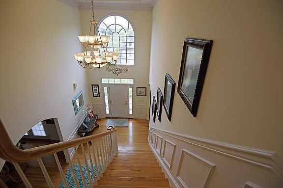 4th image of 1113 Wiembley Dr