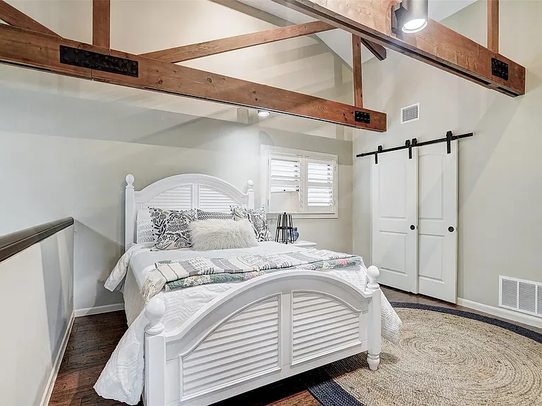 101 W Eagle Dr #101 — Photo 25