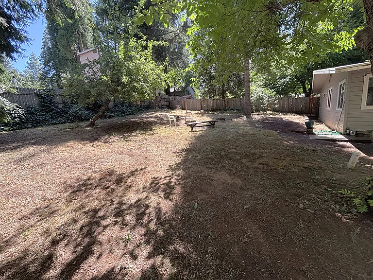 6322 Pine St #2 — Photo 20