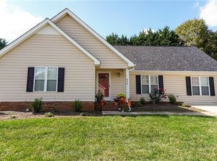420 Corbin St, Winston Salem, NC 27107