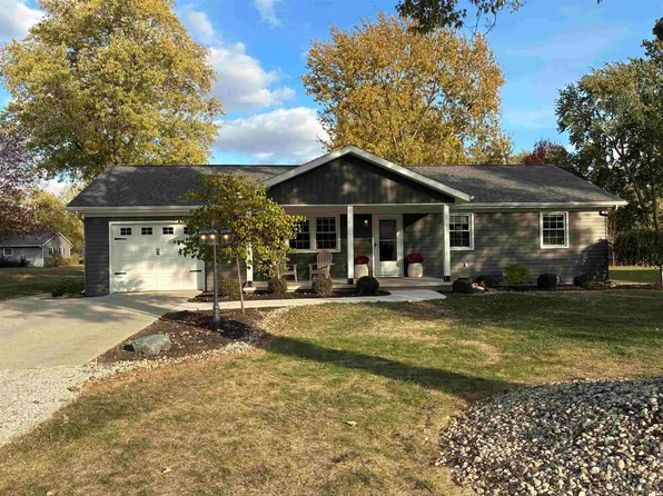 1027 Stogdill Rd, Bluffton, IN 46714