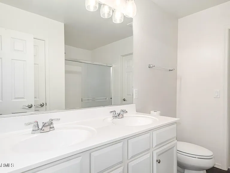 1749 E Chanute Pass — Photo 7