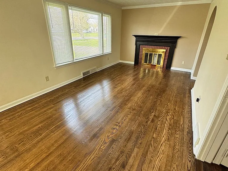 625 Churchill Rd — Photo 6