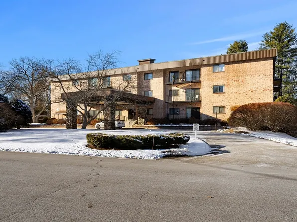 181 Littleton Rd Unit 134, Chelmsford, MA 01824