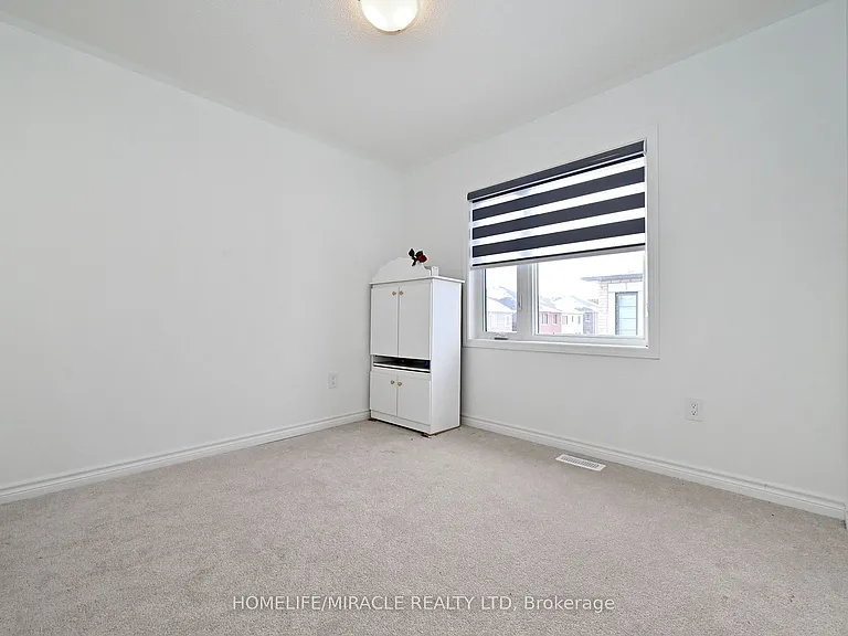 689 Mika St — Photo 41
