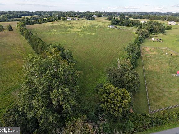 5th image of Oak Shade Rd