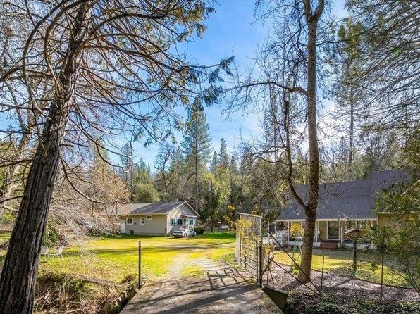 7695-7697 Perry Creek Rd, Somerset, CA 95684