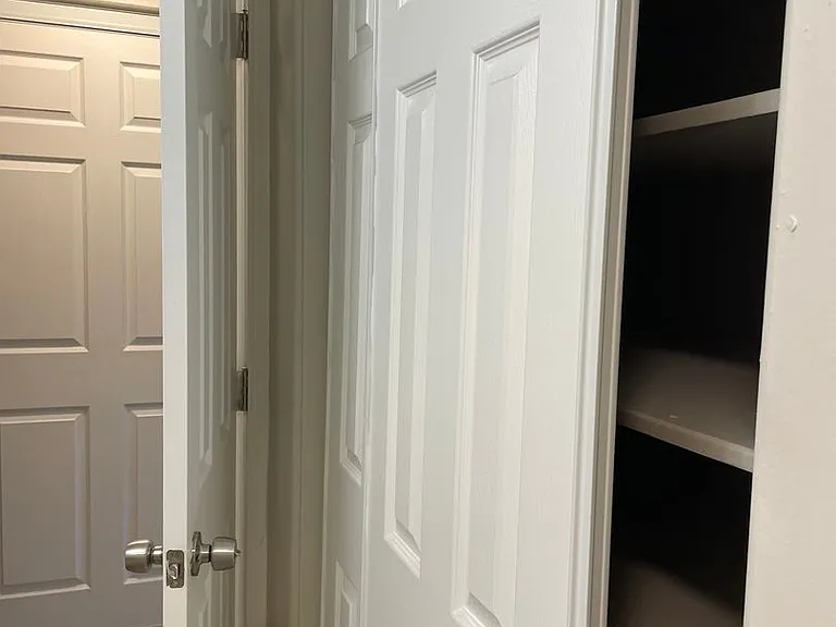 154 W Powers Cir — Photo 23