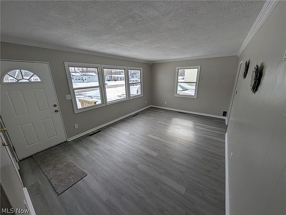 2nd image of 4510 Riverside Dr