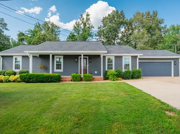 663 Wimbledon Pl, Madisonville, KY 42431