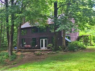 5 Snell Rd, Naples, ME 04055