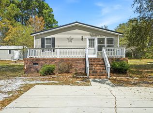 635 Dogwood Dr, Sunset Beach, NC 28468