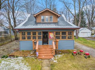 115 Park Ave, Holly, MI