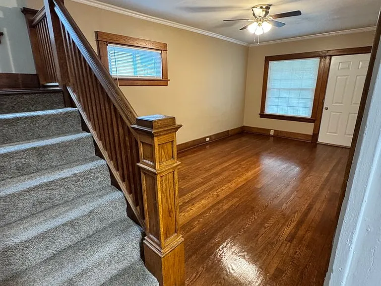 534 E Prospect St — Photo 8
