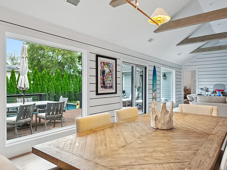 7 Dellaria Ave — Photo 6