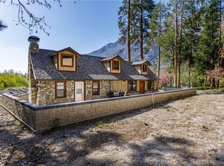 9128 Torrey Pines Rd, Forest Falls, CA 92339