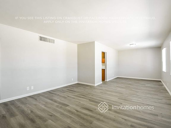 5th image of 2239 W Shady Glen Ave
