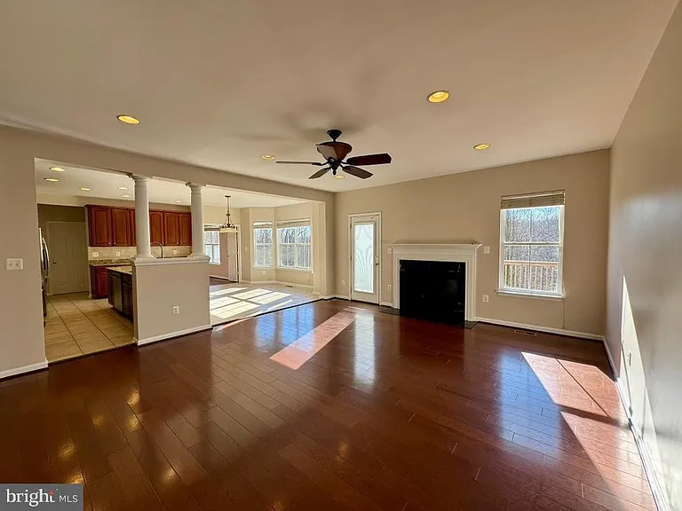 1308 Walker Dr — Photo 8