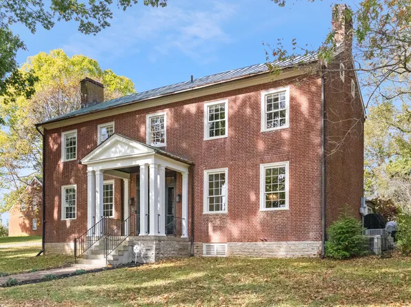 3725 Bowman Mill Rd, Lexington, KY 40513